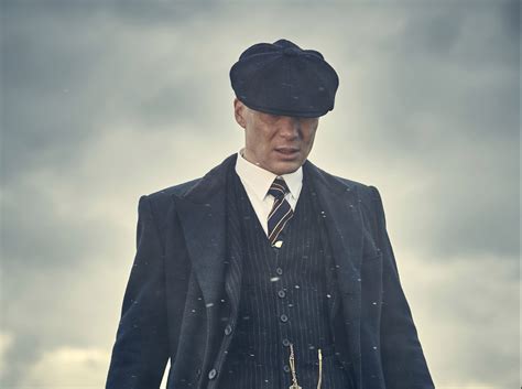 On his way out the door, Finn lets slip the Peaky Blinders plans to football fixer Billy Grade, who picks up the phone and shares them with an unknown third party. At the speech that night, Mosley ...